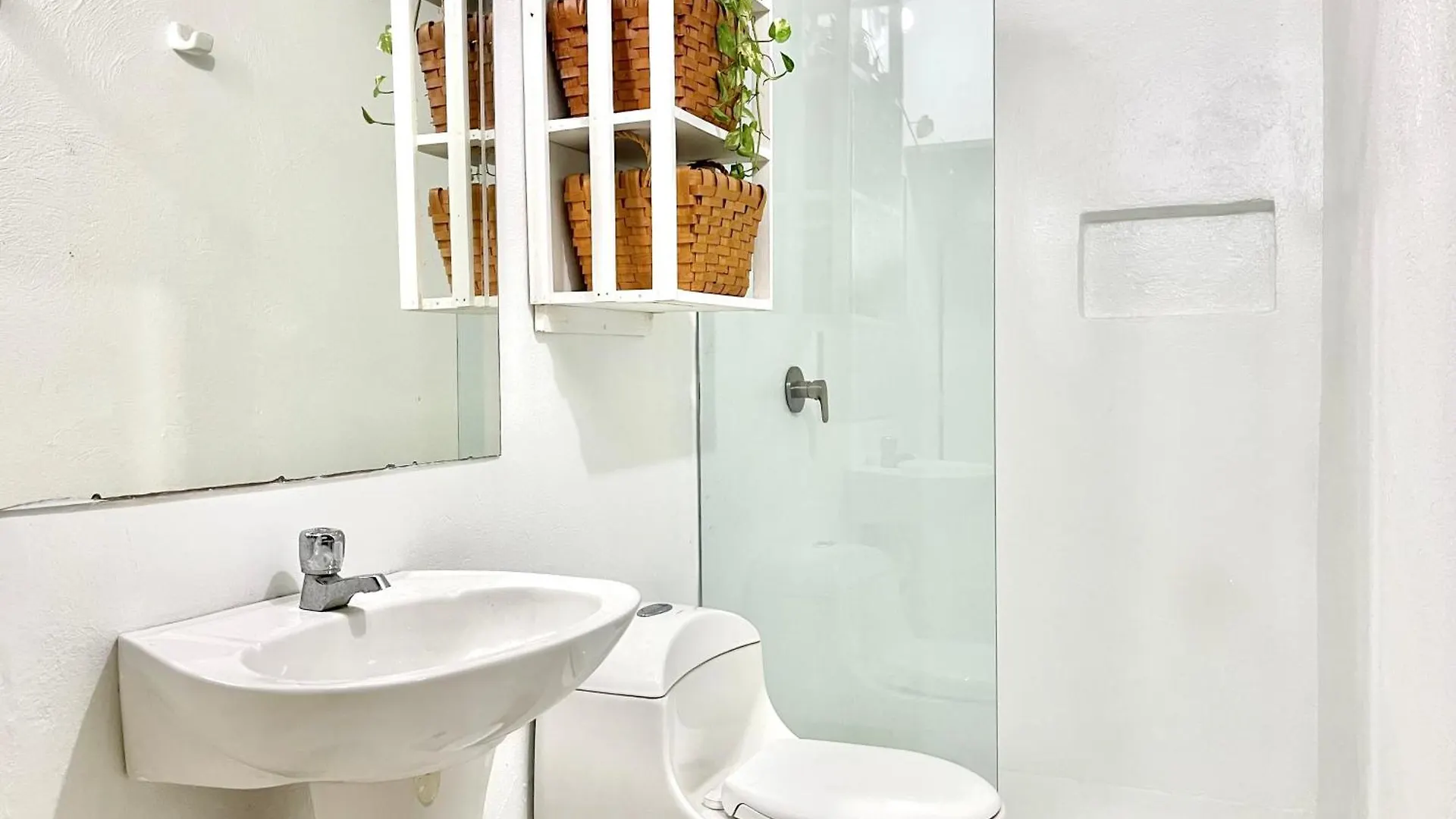 By Calamari Homes - Casa Aura Victoria Walled City Картахена 0*,  Колумбия