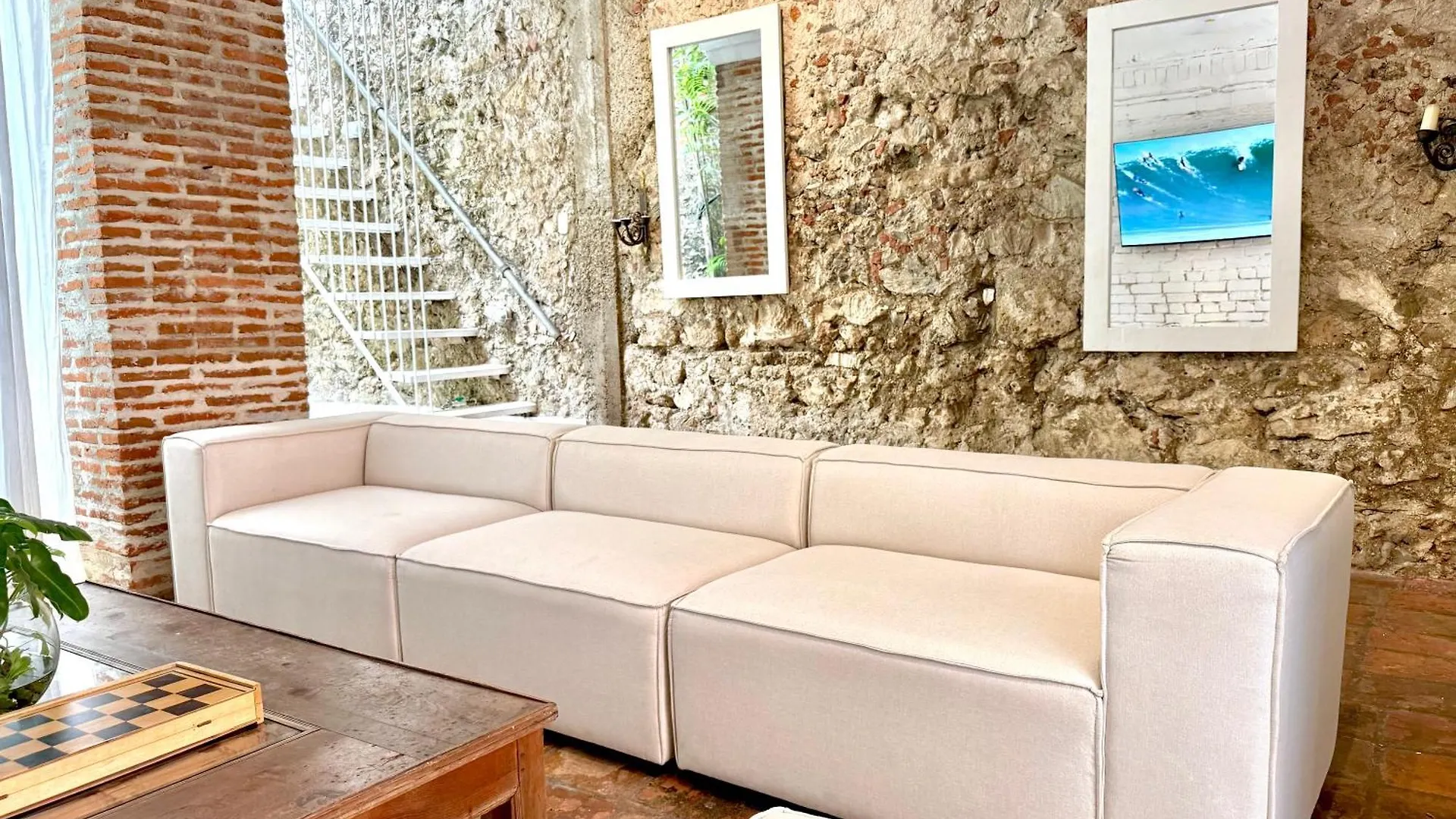 By Calamari Homes - Casa Aura Victoria Walled City Картахена Дом отдыха